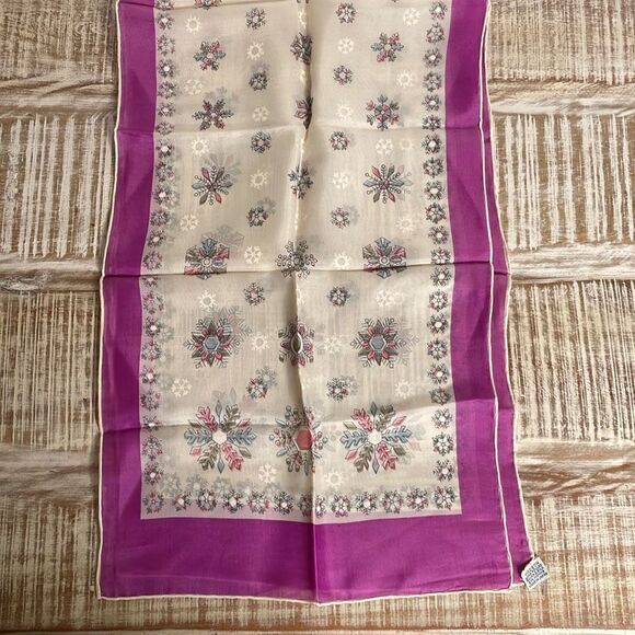 Vintage 100% Silk Scarf - Picture 1 of 2